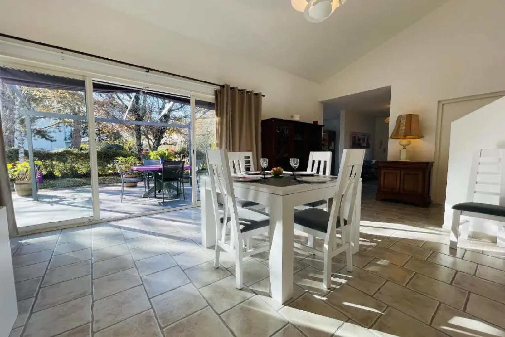 Beautiful house with large terrace in the heart of Touraine