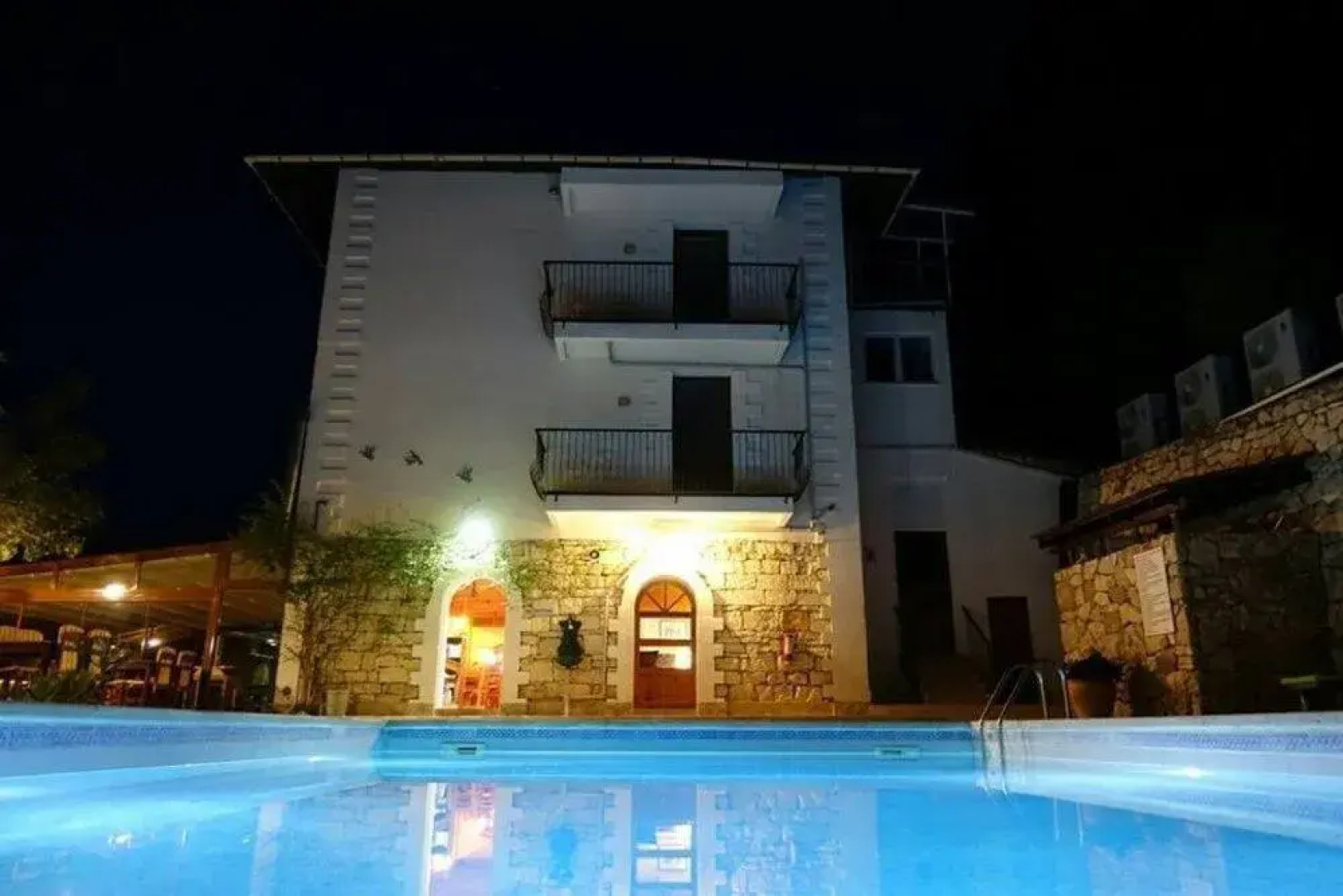 Maviay Adrasan Hotel