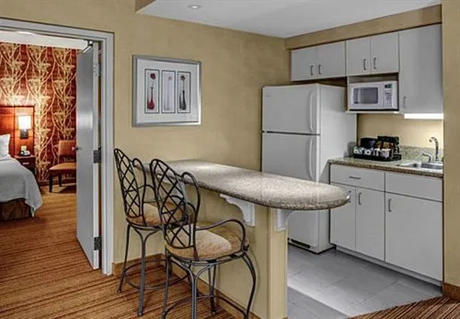 Courtyard High Point