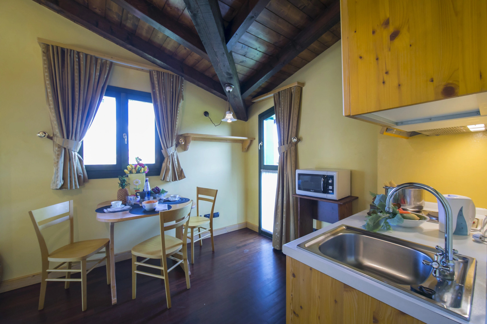 Montelago Charming Relax 3