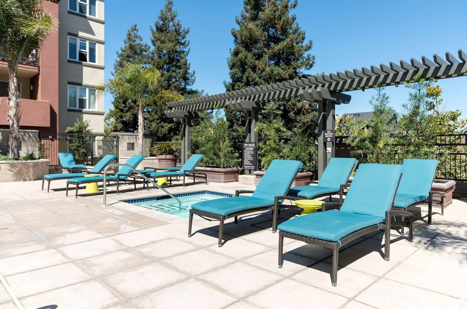 Global Luxury Suites in Sunnyvale