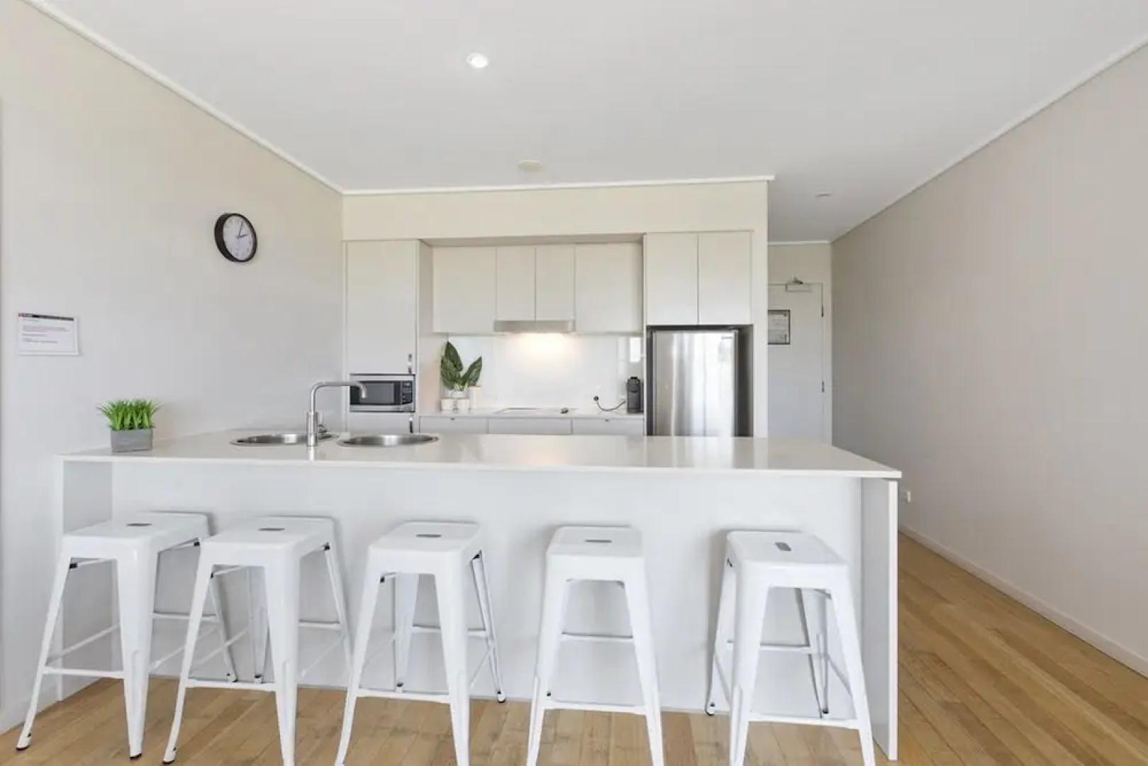 Resort & Spa 2306/07 Ocean Glimpses