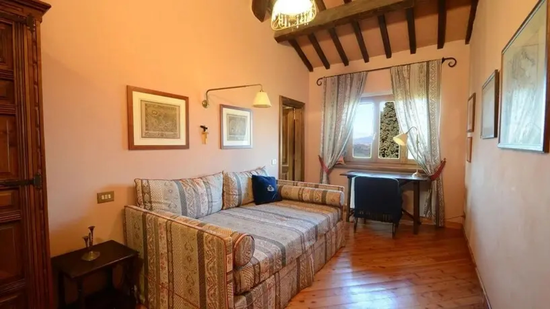 Pg-l188-lmne0at - Hostal de Todi 12
