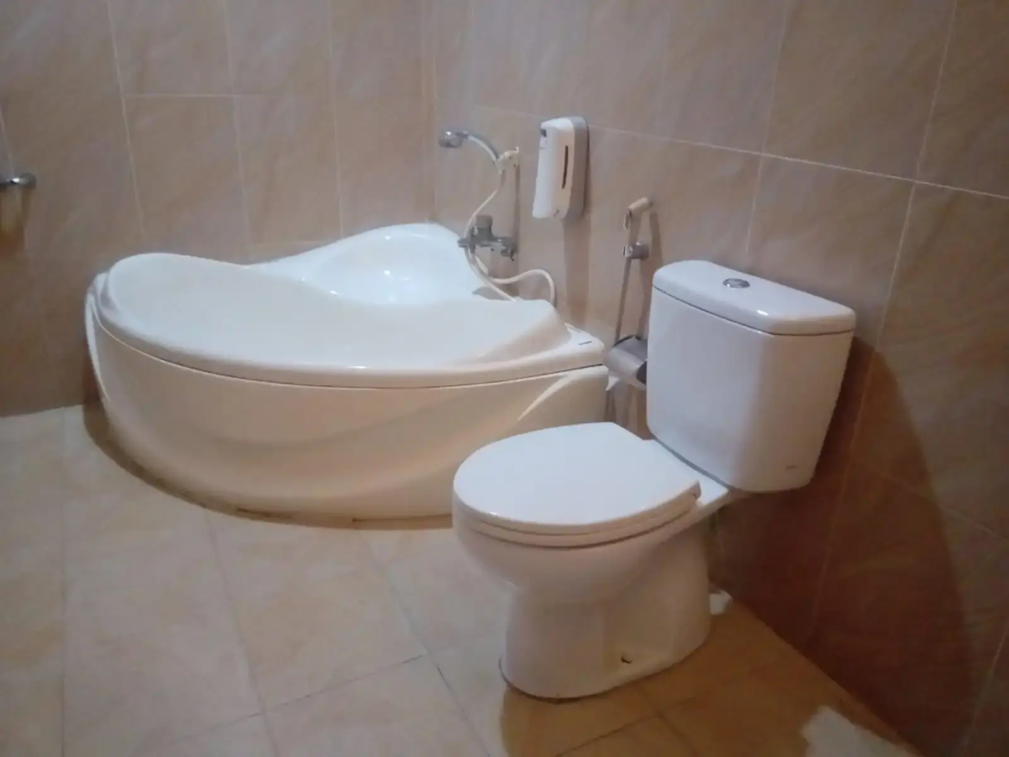 Garuda Hotel