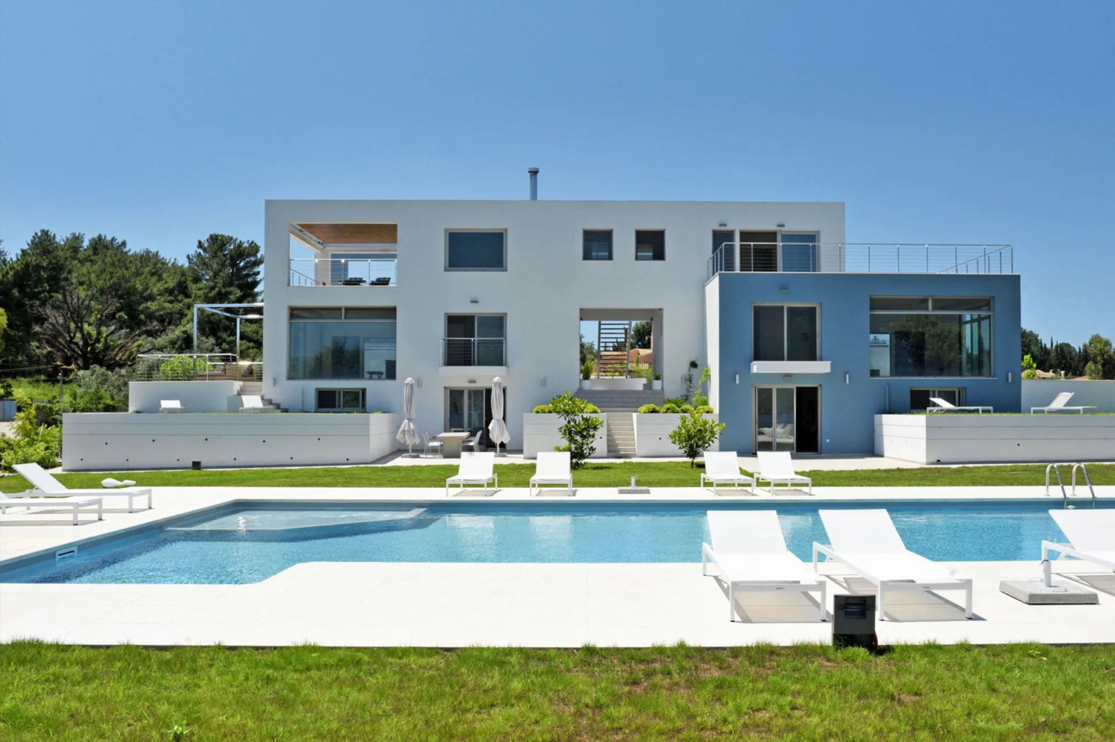 K&K Luxury Beach Villas