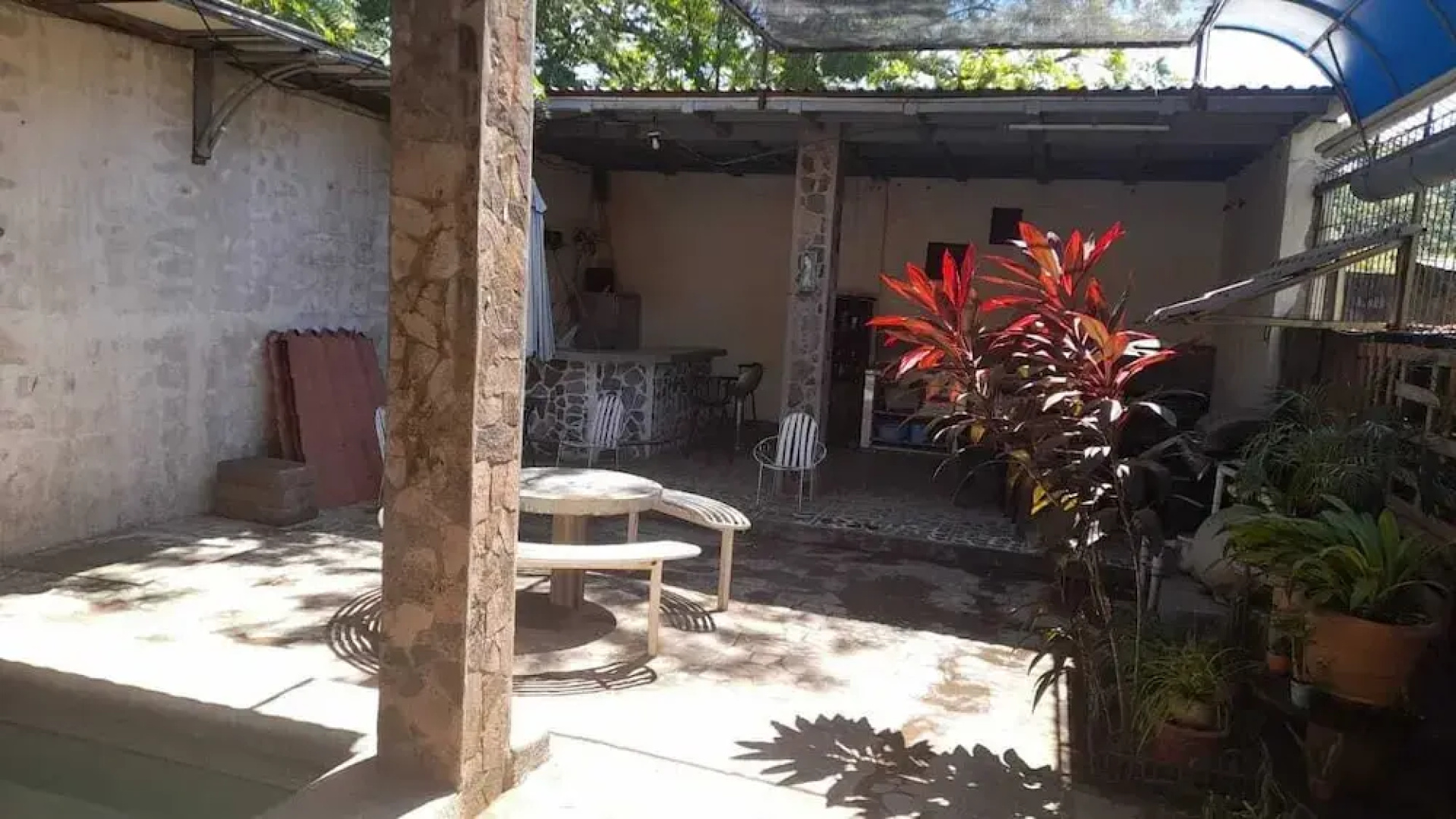 Hostal Ruinas de San Sebastian - Hostel
