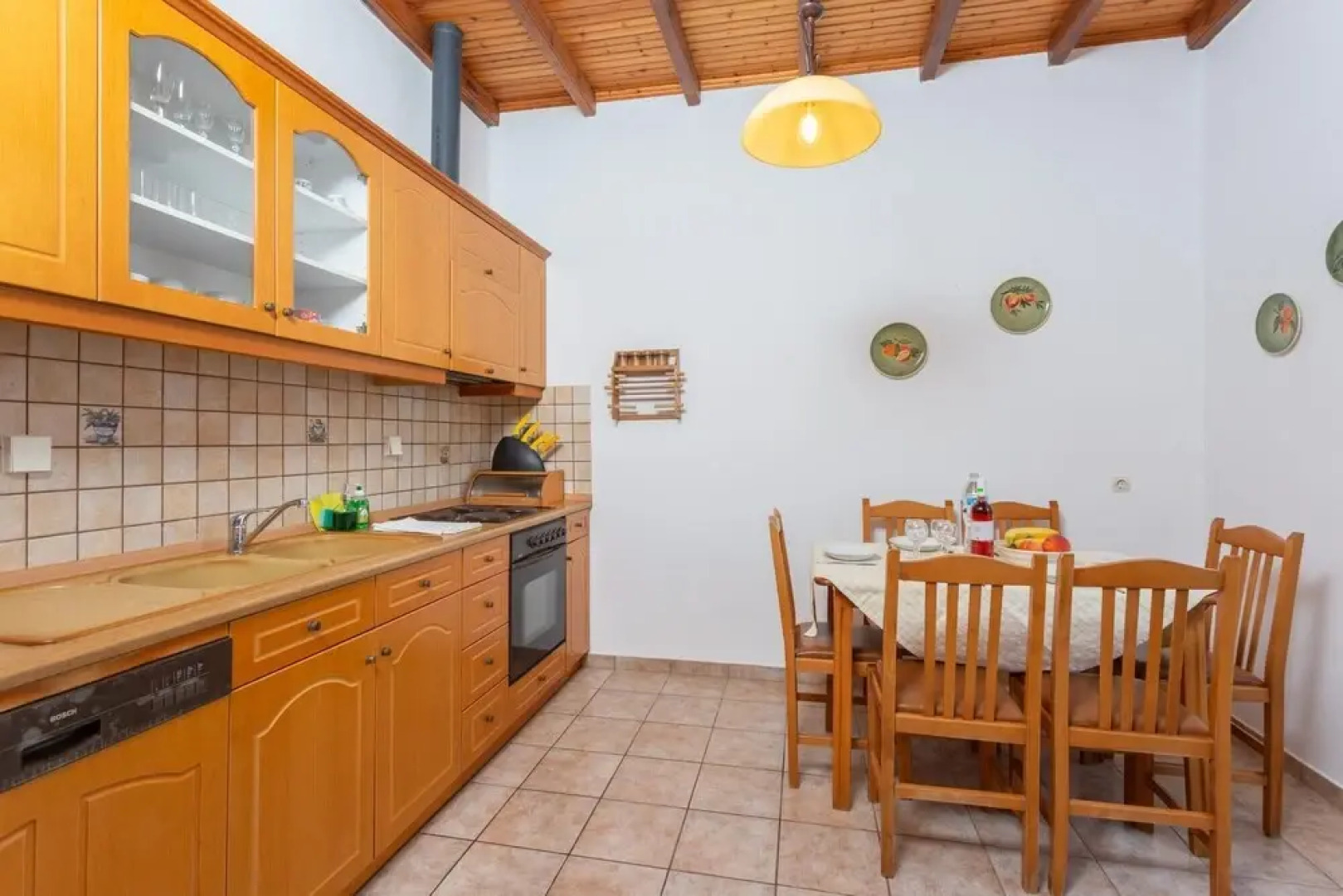 Alexandra Walk to Beach Sea Views A C Wifi Car Not Required - 218