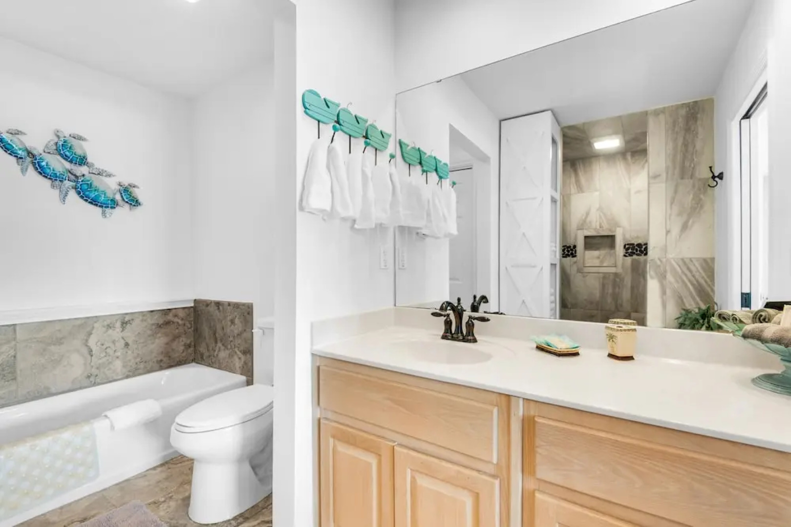 Life's A Beach 3 Bedroom Townhouse by RedAwning