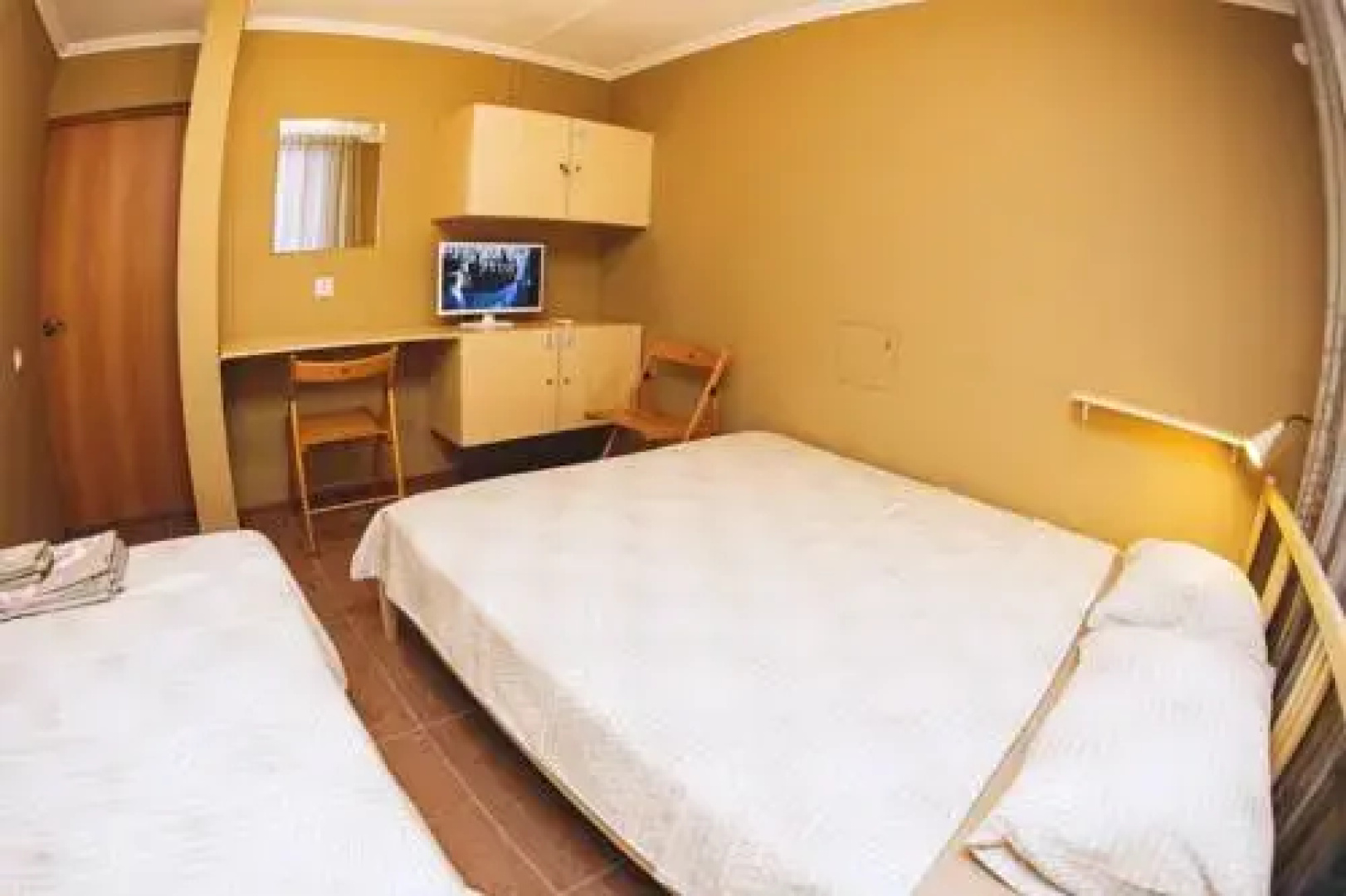 Mini-Hotel At Grandfather Lenin's