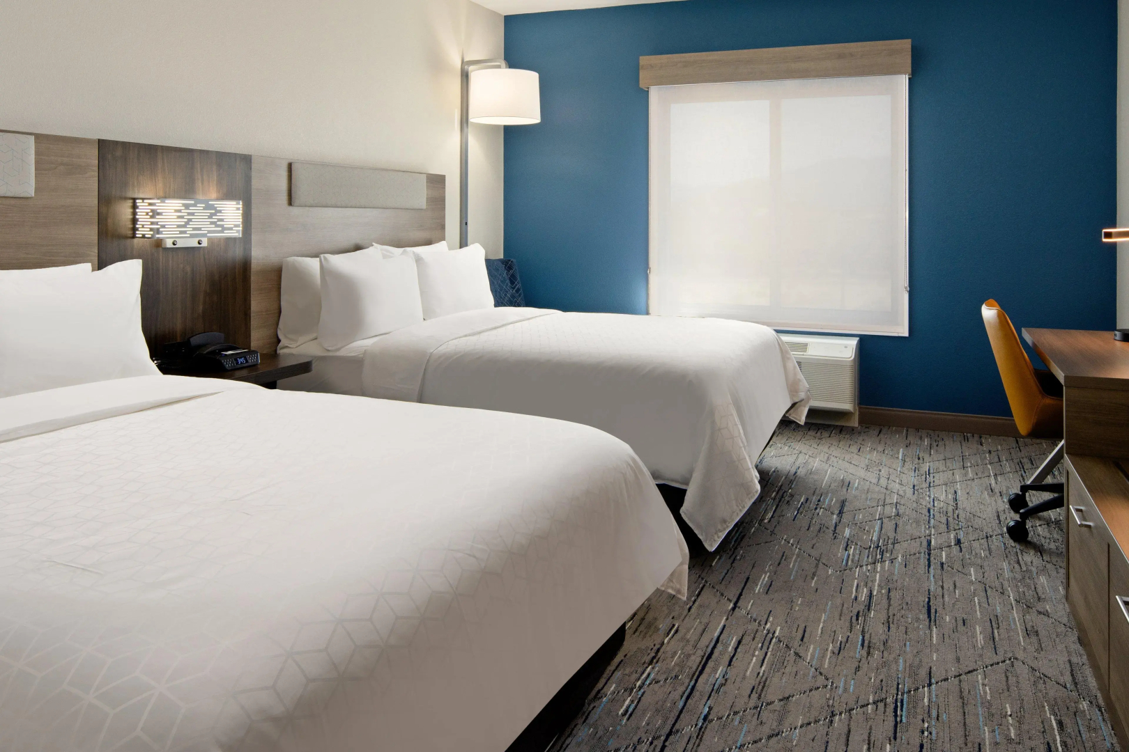 Holiday Inn Express & Suites Palm Desert -  Millennium by IHG