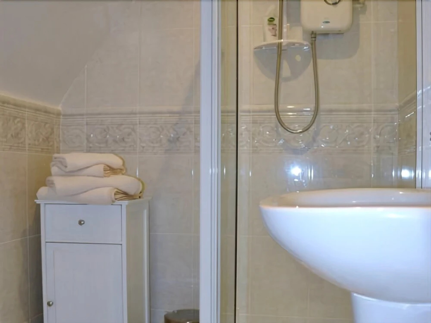 The Willows Bed & Breakfast