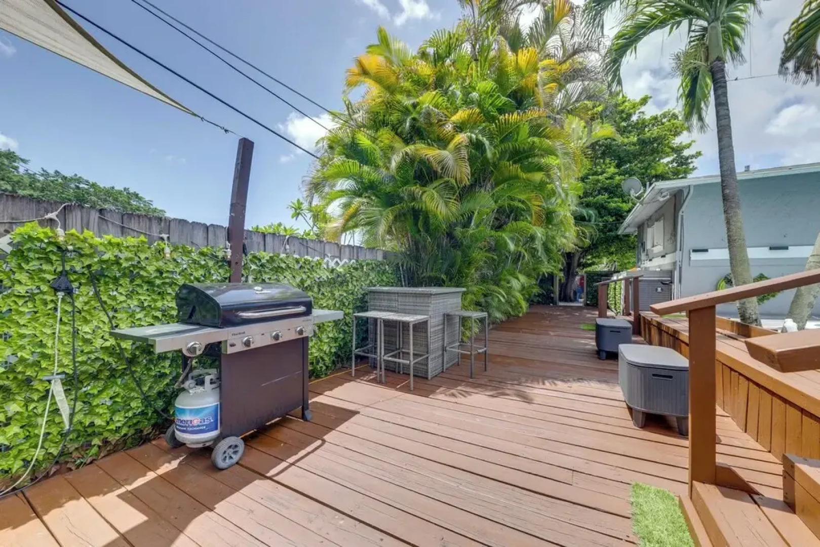 Private Oasis in West Park Near the Beach!