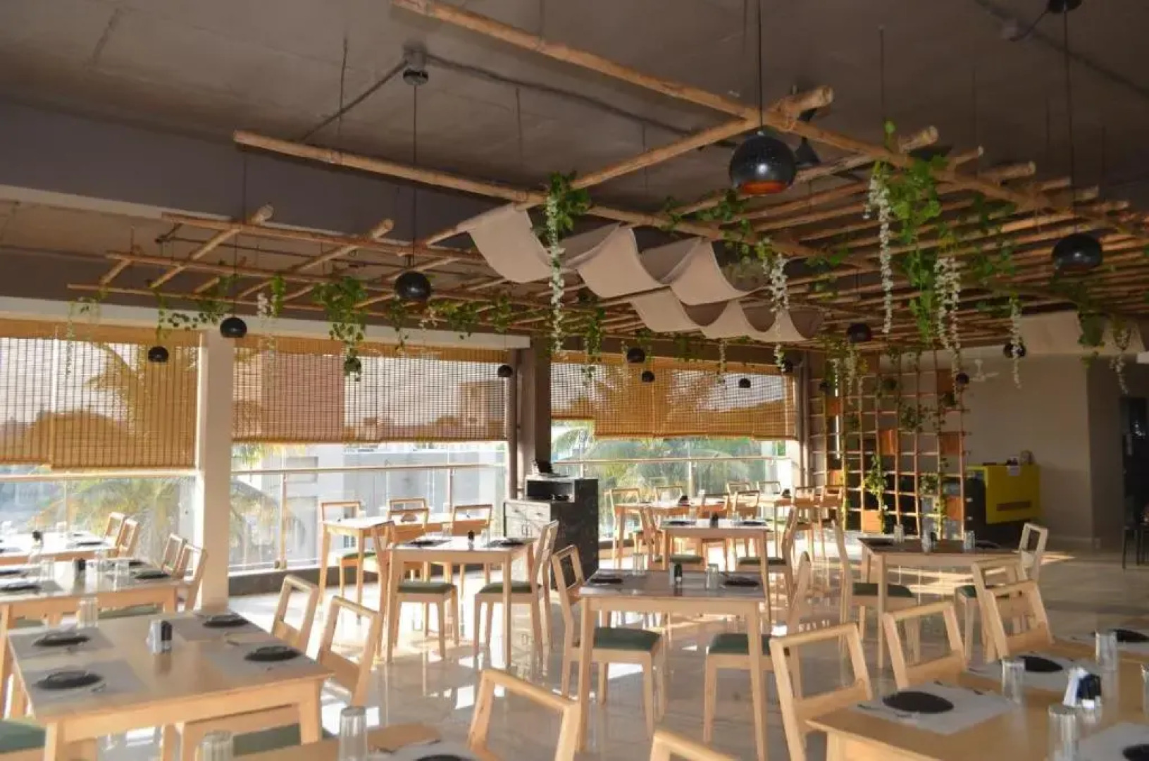 Hotel Anuradha Deluxe by OYO Rooms