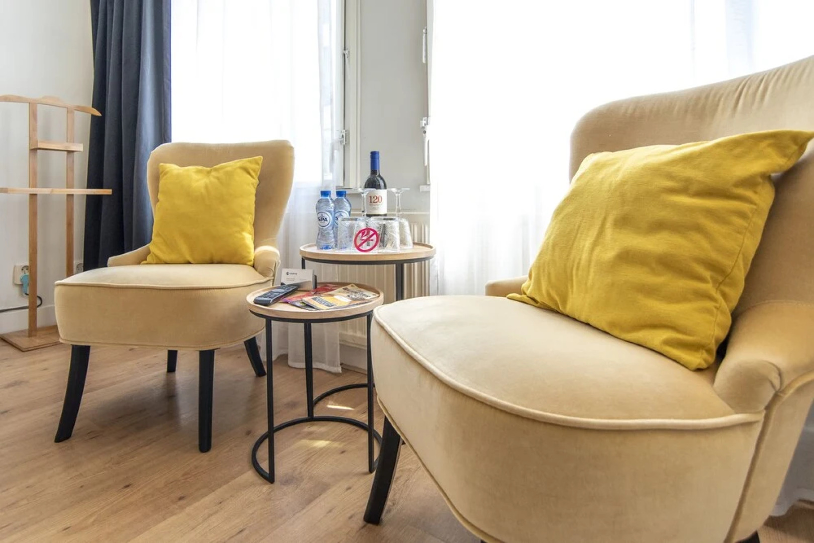 Guesthouse Citydrop, Amsterdam Flower Market