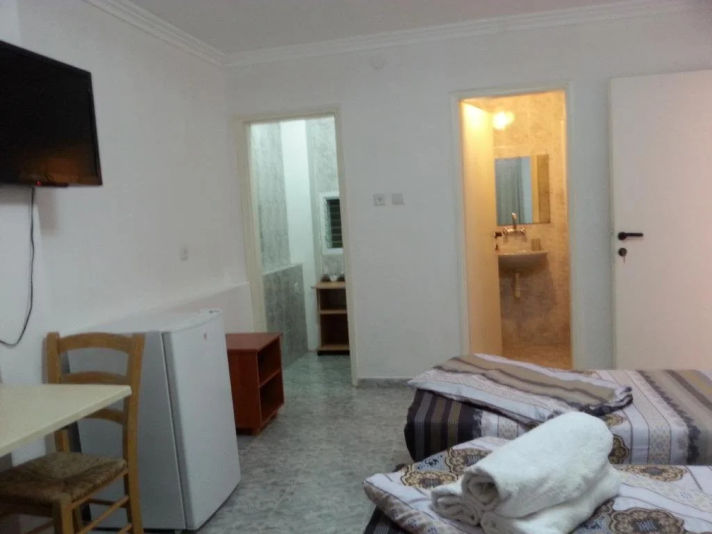 Amigo Hotel On The Beach