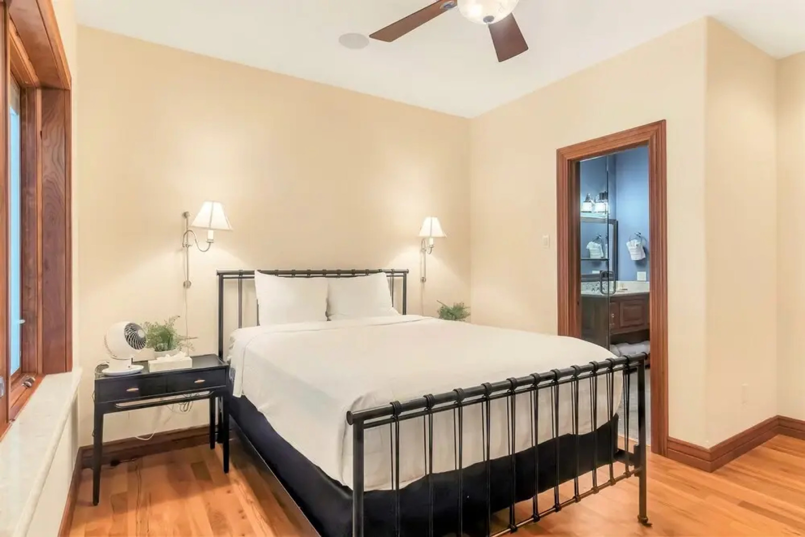 Tuckers Cove 7 Bedroom Home by RedAwning