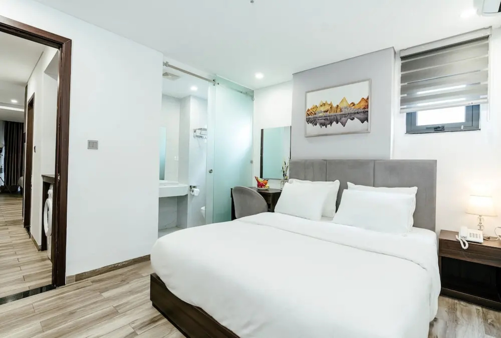 SWEDEN Hotel and Apartment