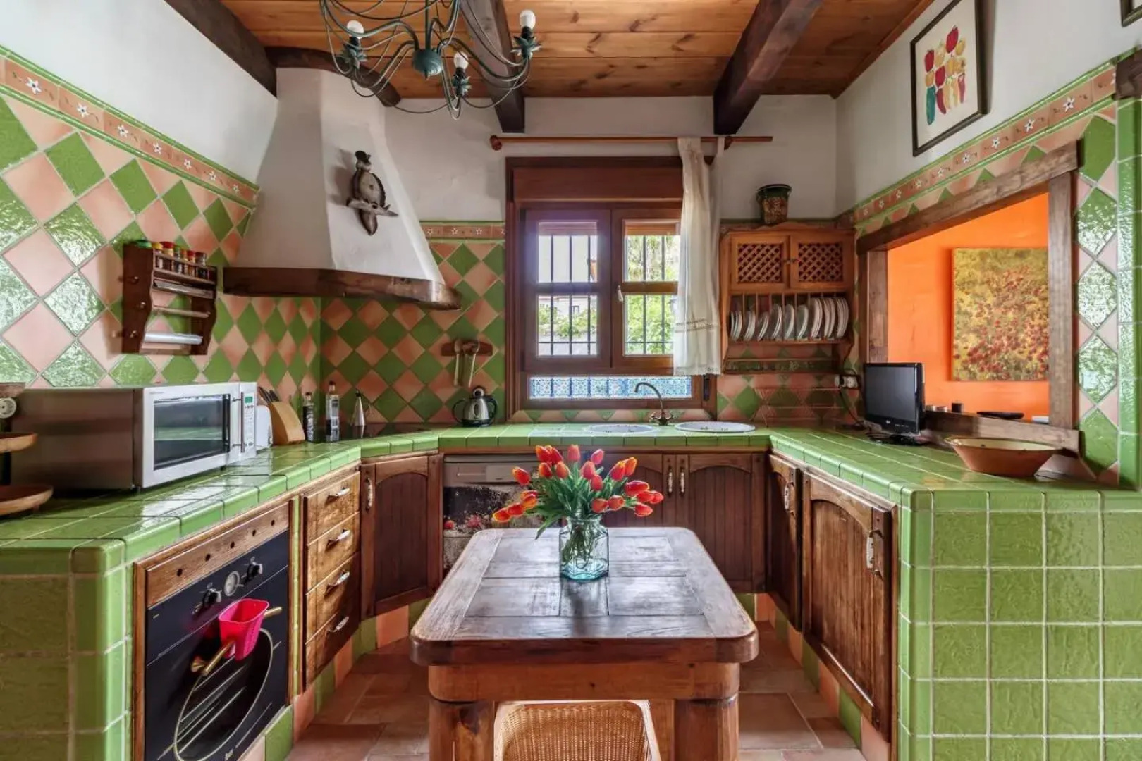 Encantadora casa con piscina privada y chimenea