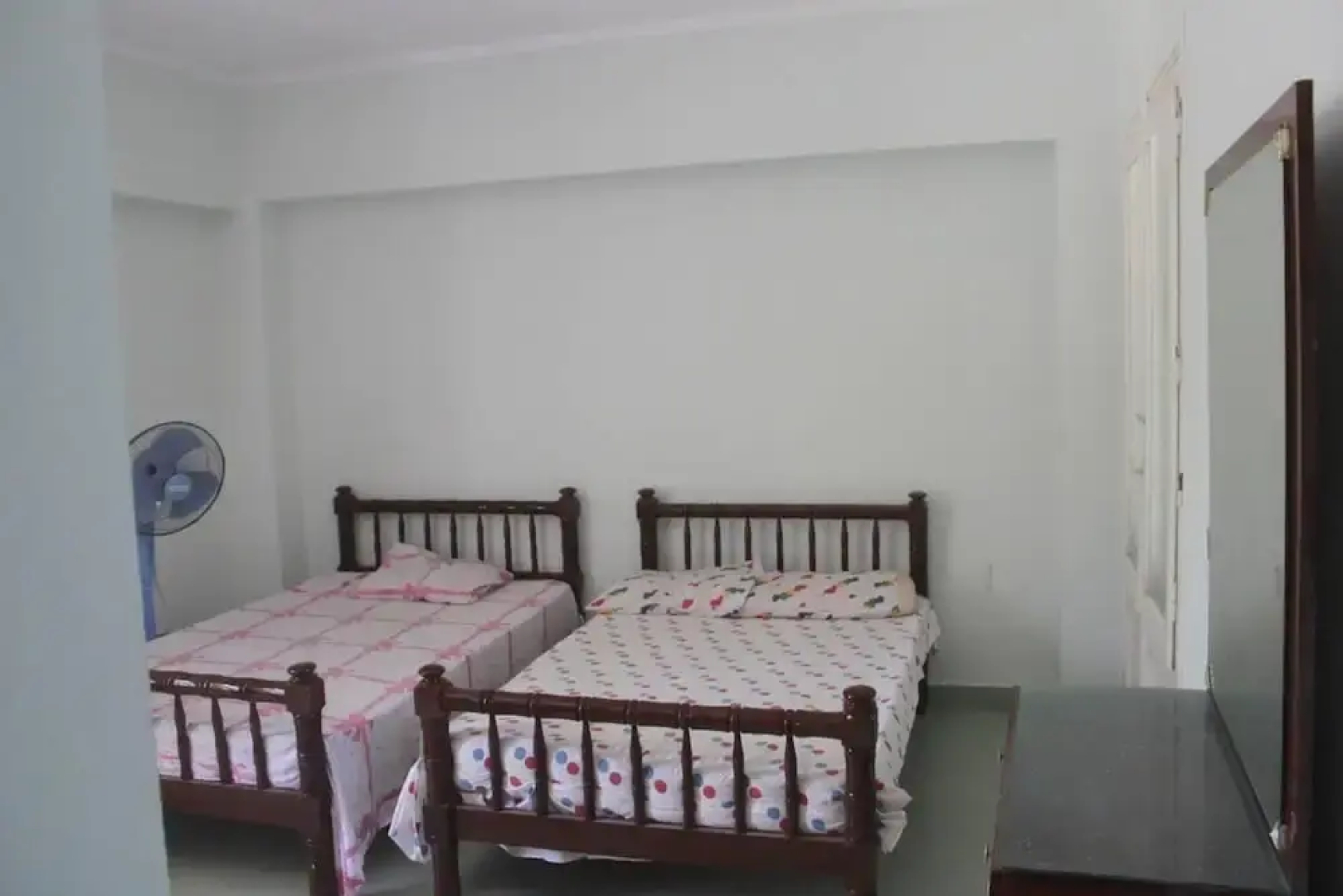 Spacious 5-bed House in Alamein With Large Garden