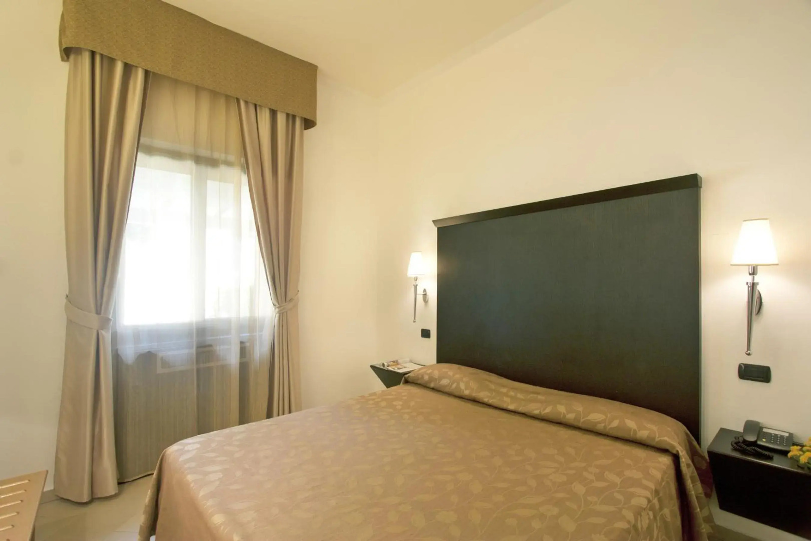 TH Le Castella - Baia degli Dei Village