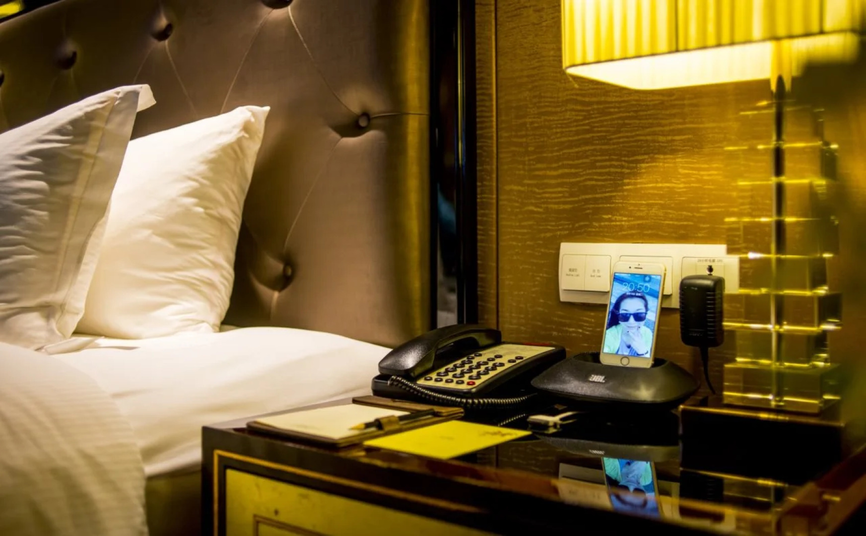 Chengdu Rising Butterfly Hotel