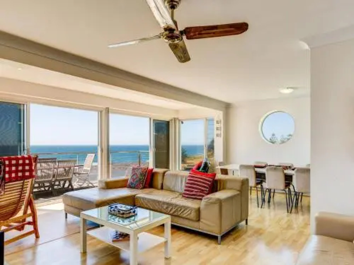 PENZANCE Gerroa Beachfront to Shelley Beach and 4pm check out Sundays