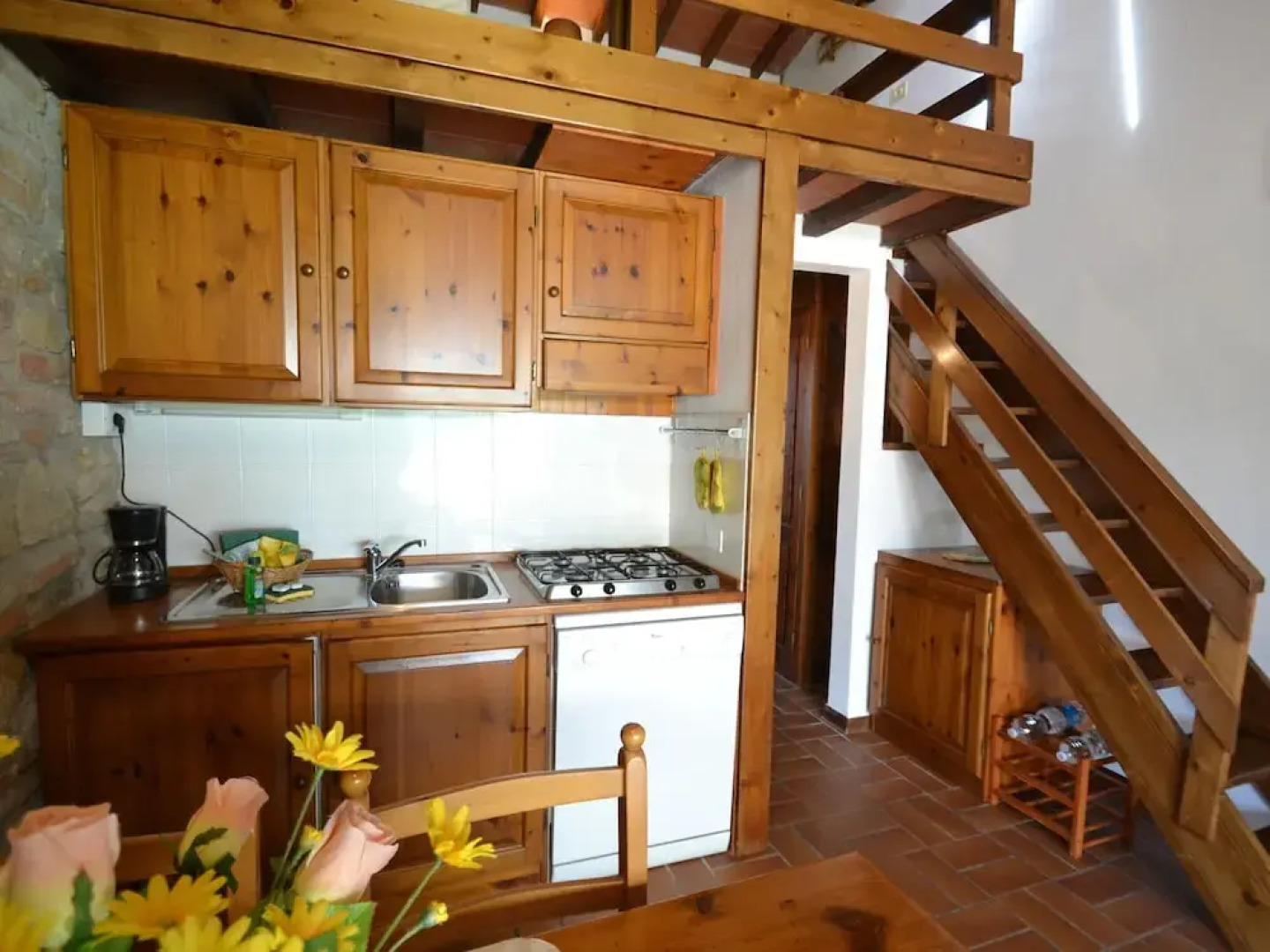 Romola Retreat: Tuscan Escape