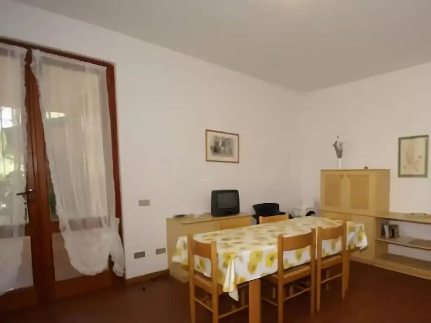 Luxurious Bungalow in Garda With Swimming Pool