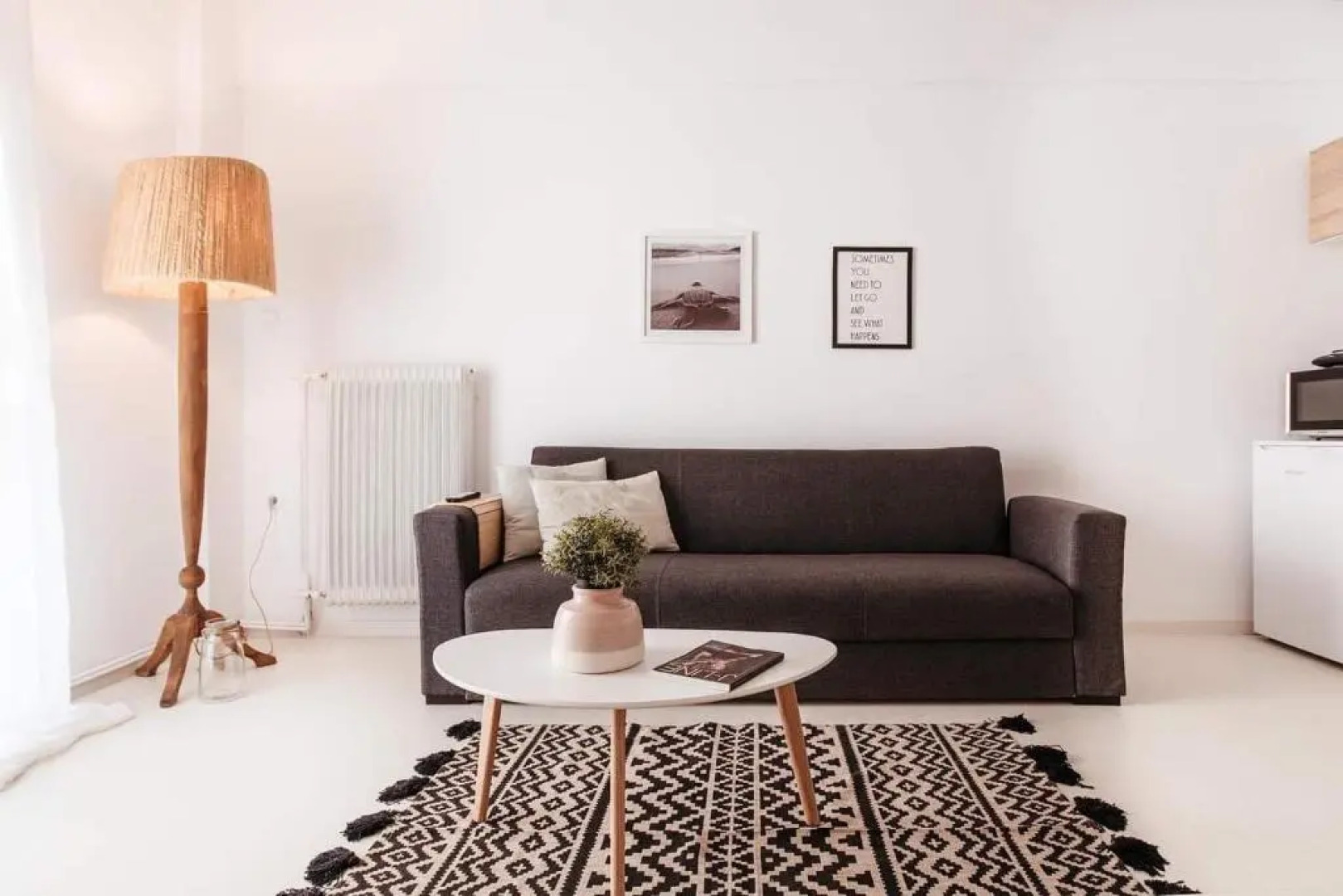 L&C suites - L suite