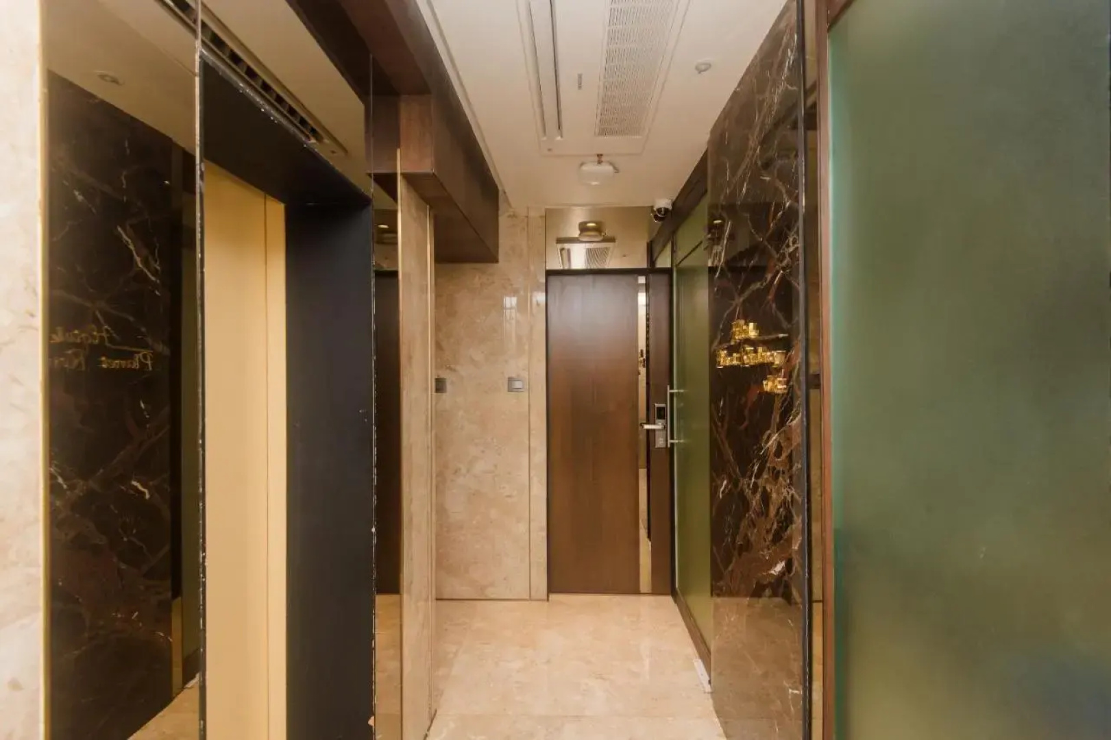 Planet Boutique Hotel