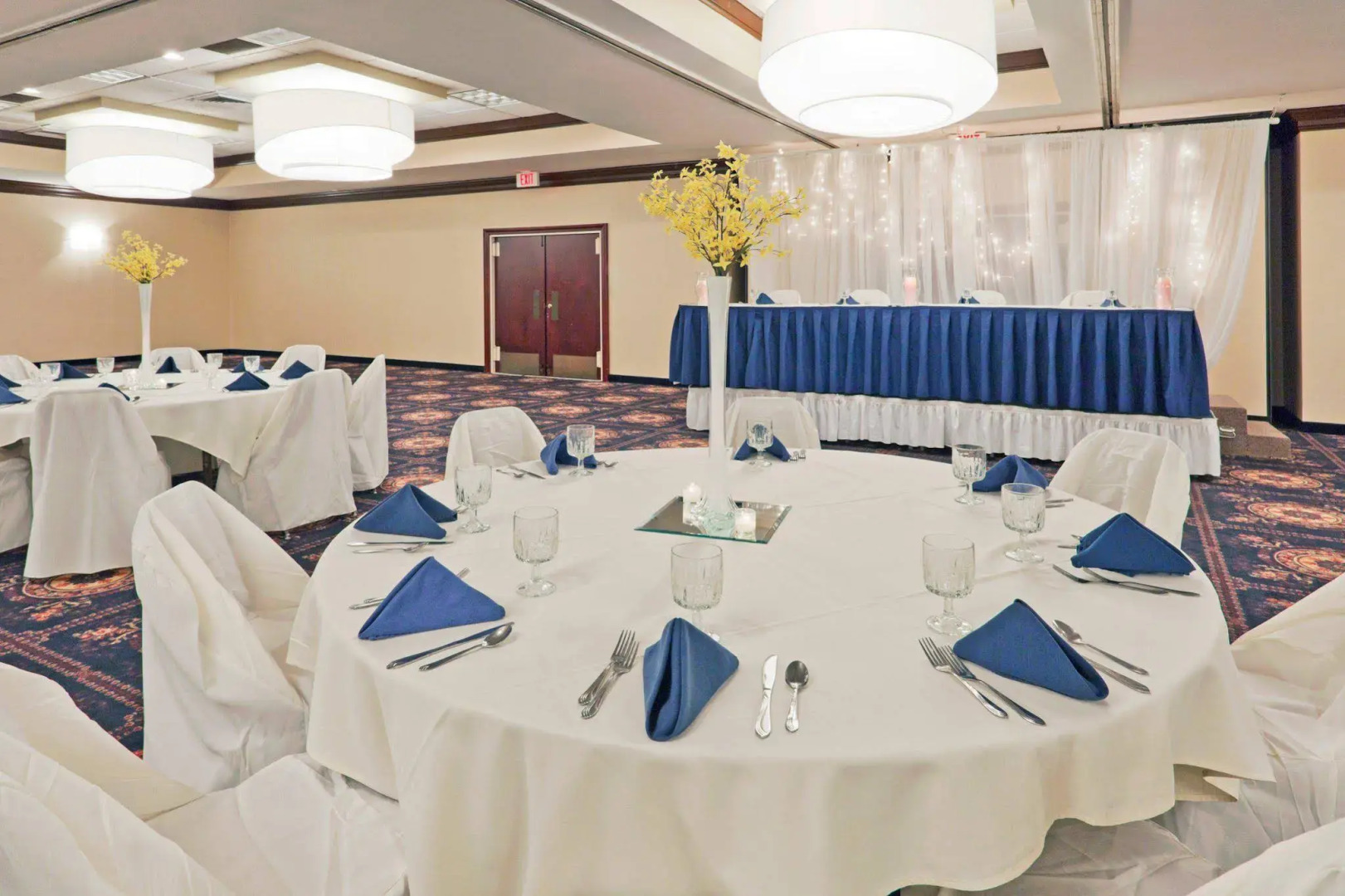 Quality Inn & Suites Downtown Mansfield