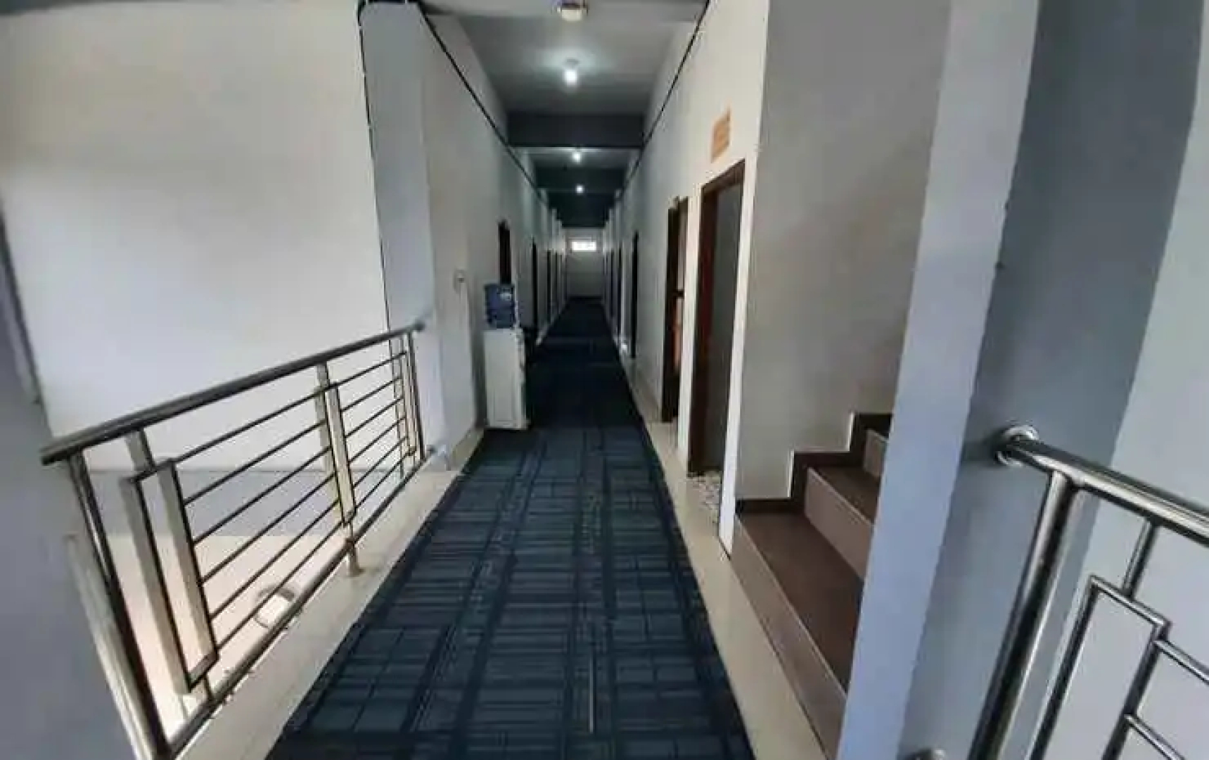 OYO 3373 Favour Hotel