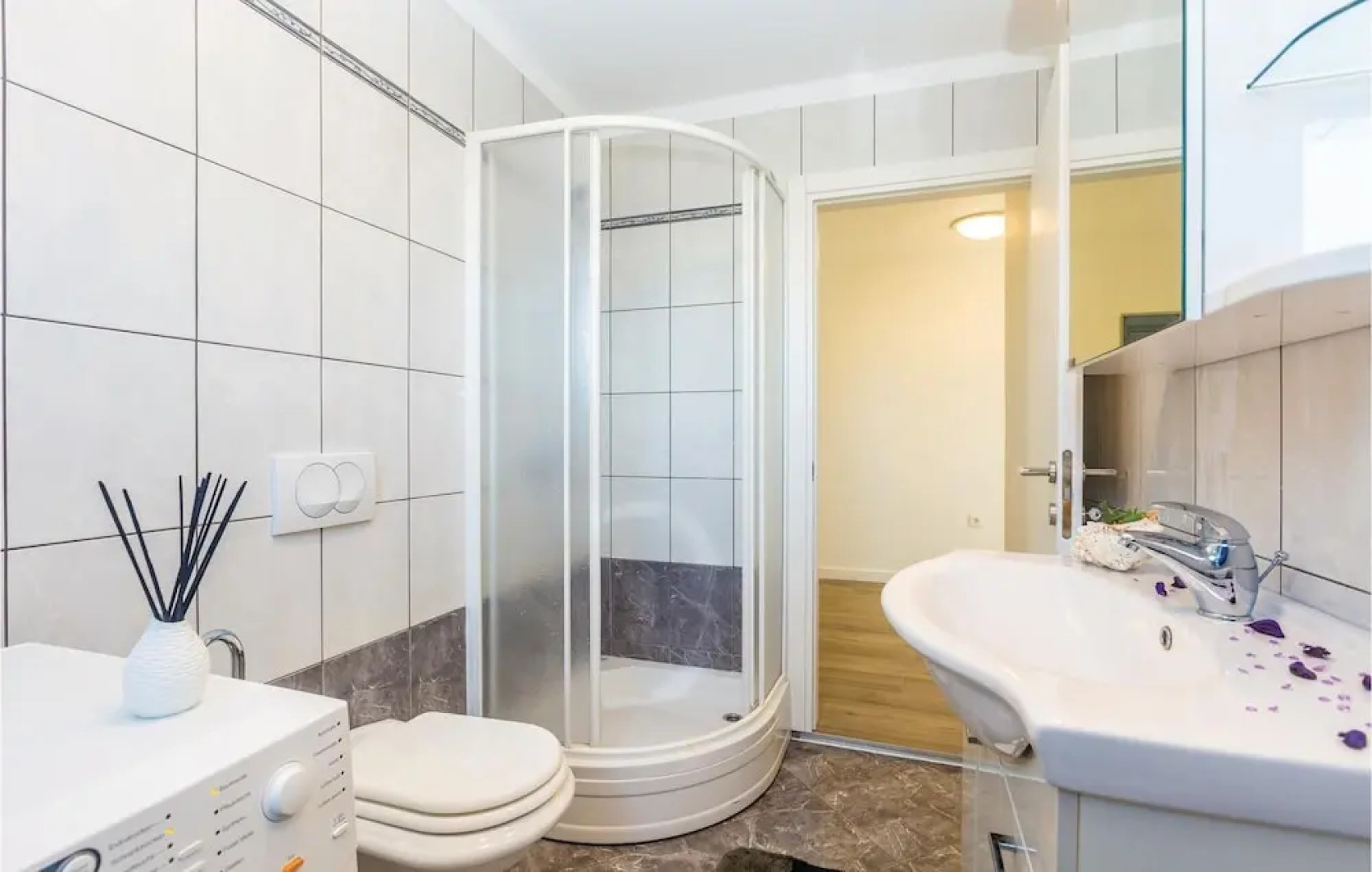 Amazing Home in Krk With Wifi and 2 Bedrooms