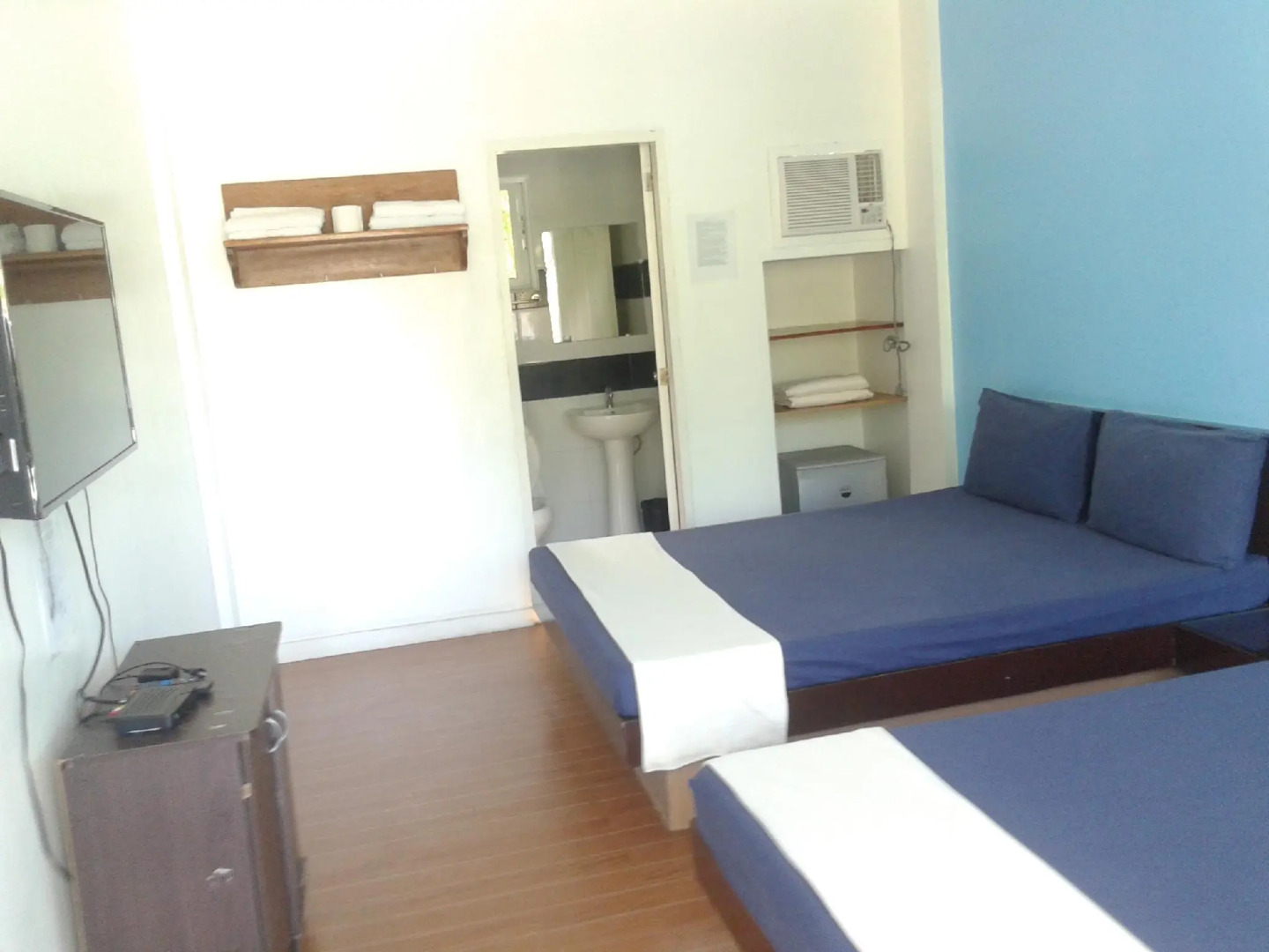 Brizo Hotel and Beach Resort