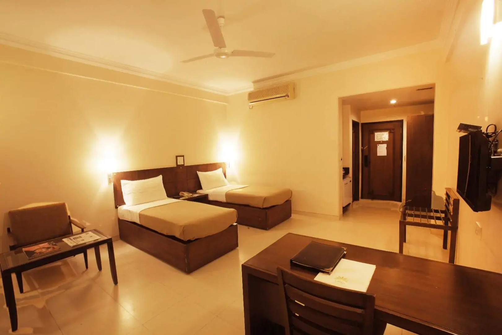 Hotel Express Residency - Jamnagar