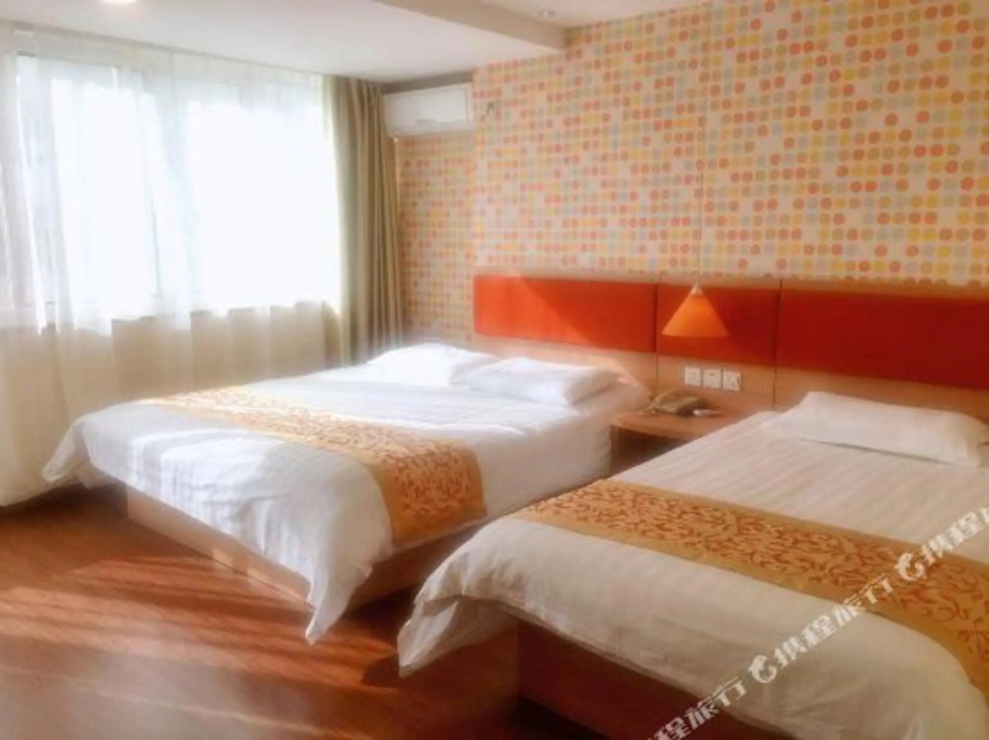 Homeinn Hotel (Dingxi Jiefang Road Wenxiang Jiayuan)