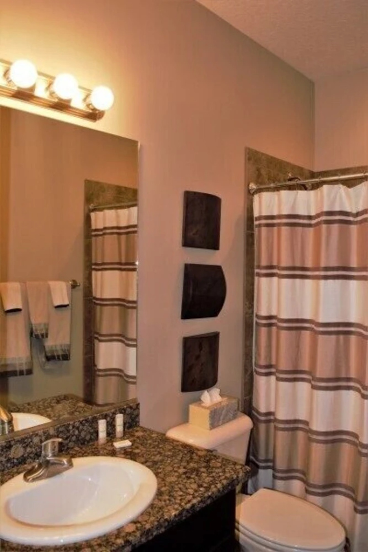 3 Bedroom Home in Mesquite #214 3 Bedrooms 2 Bathrooms Home