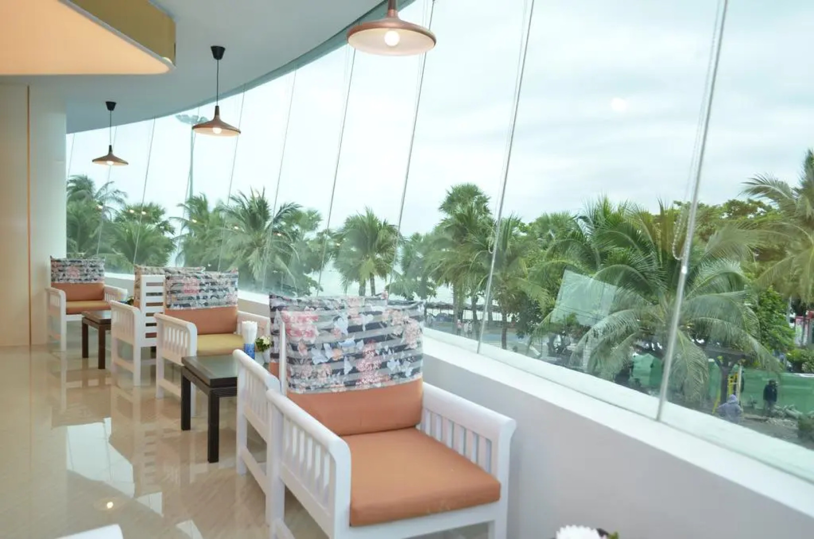 A-One The Royal Cruise Hotel Pattaya