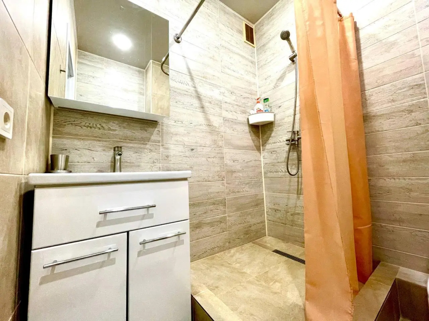 Логиновы.Apart на улице Карпинского