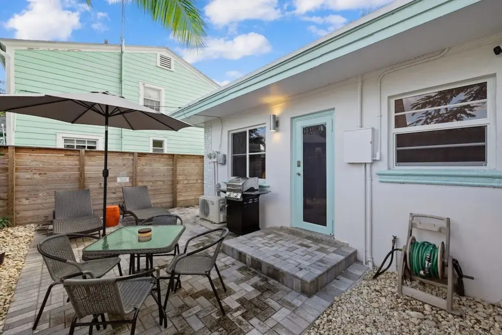 Modern Downtown Bungalow