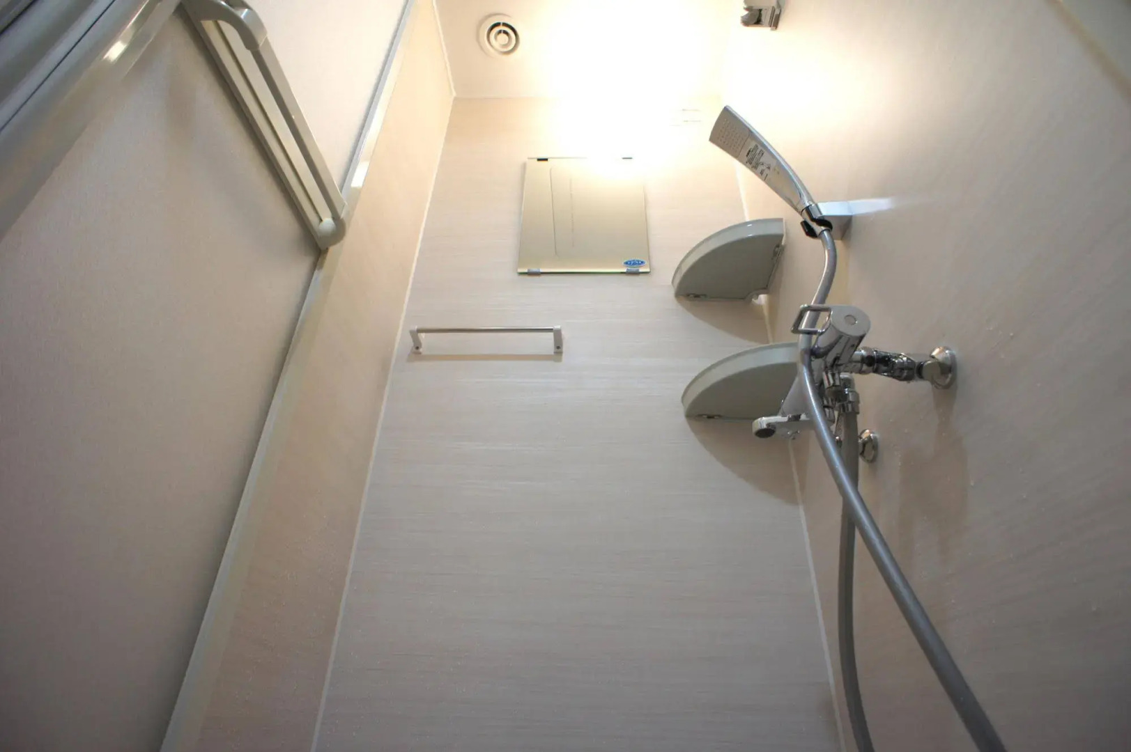 Guest House Shikotsu Kamui - Hostel