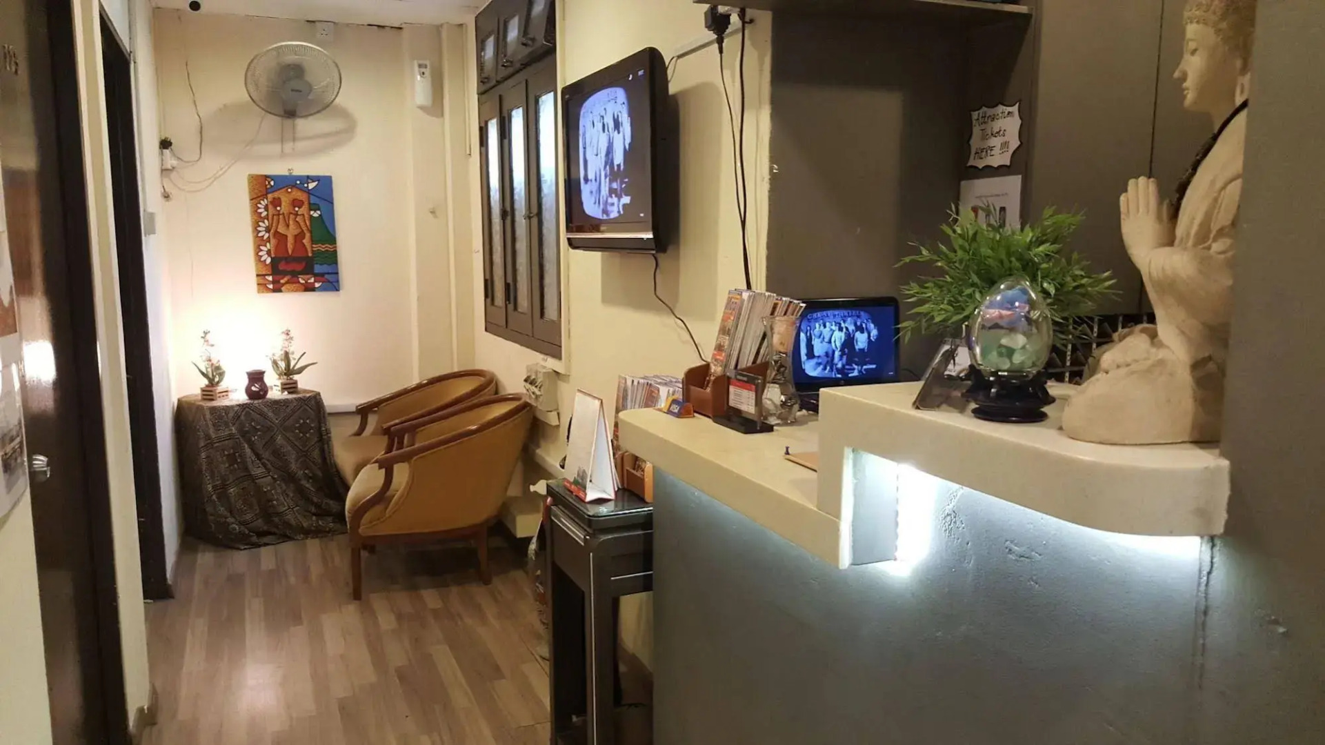 CUBE Family Boutique Capsule Hotel