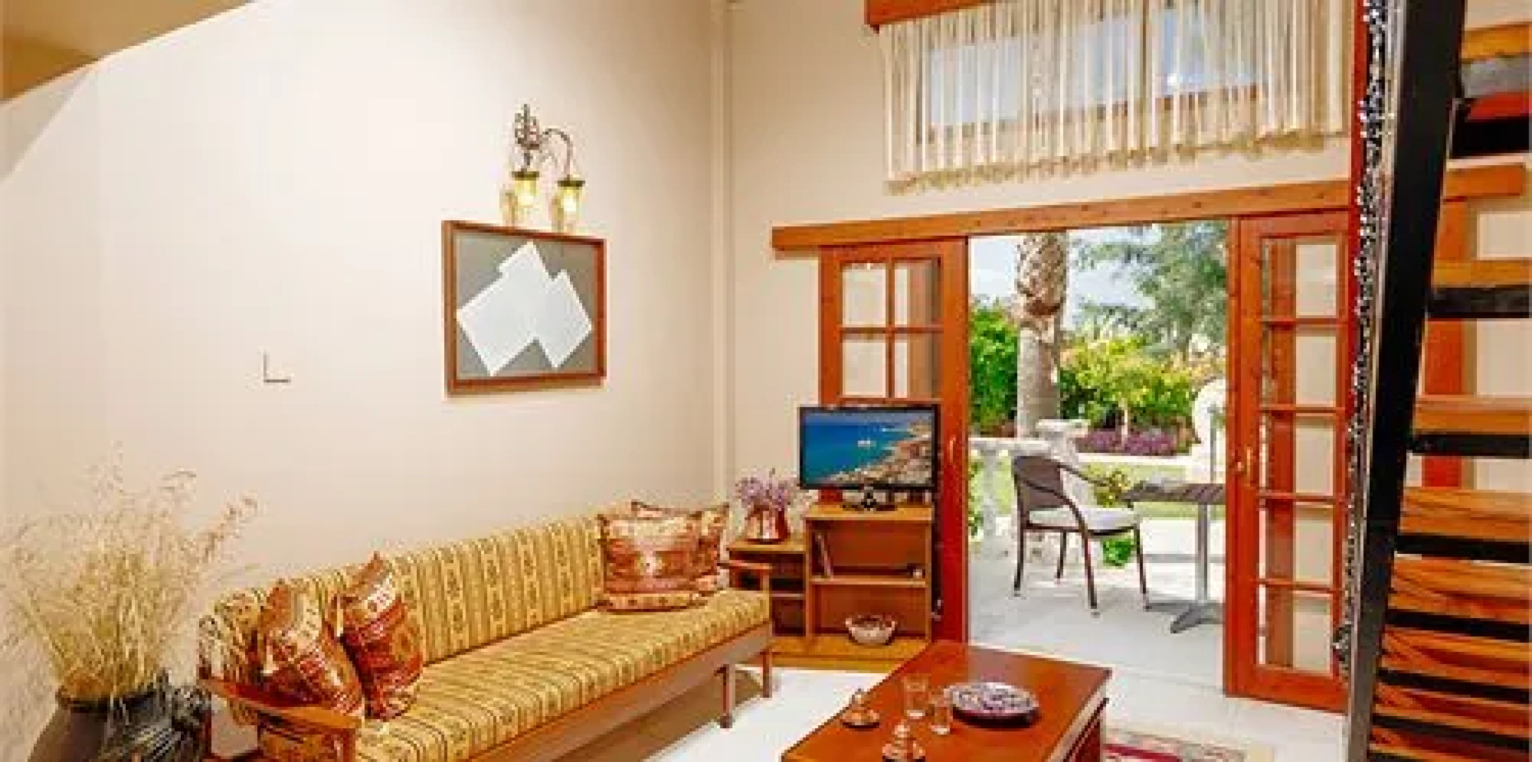 Almond Holiday Village