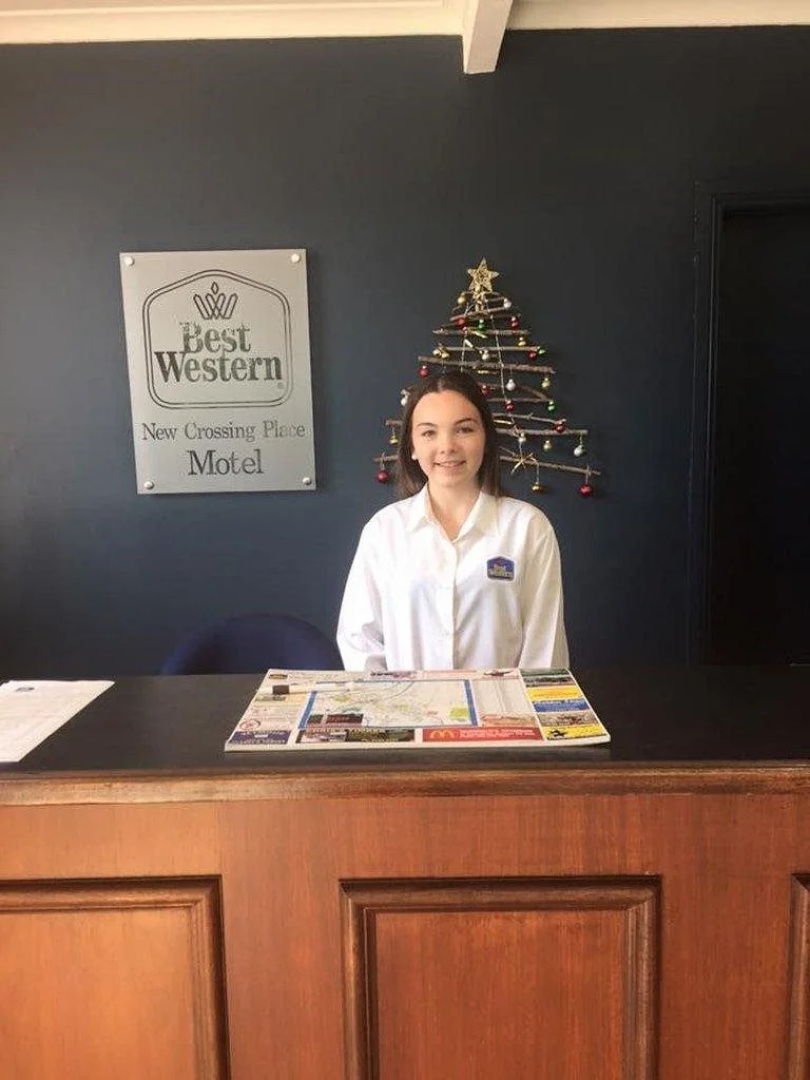 Best Western New Crossing Place Motel