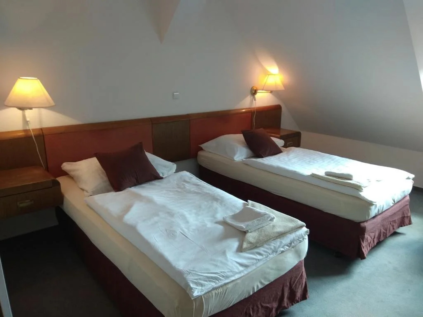 Hotel Restaurant Na Statku