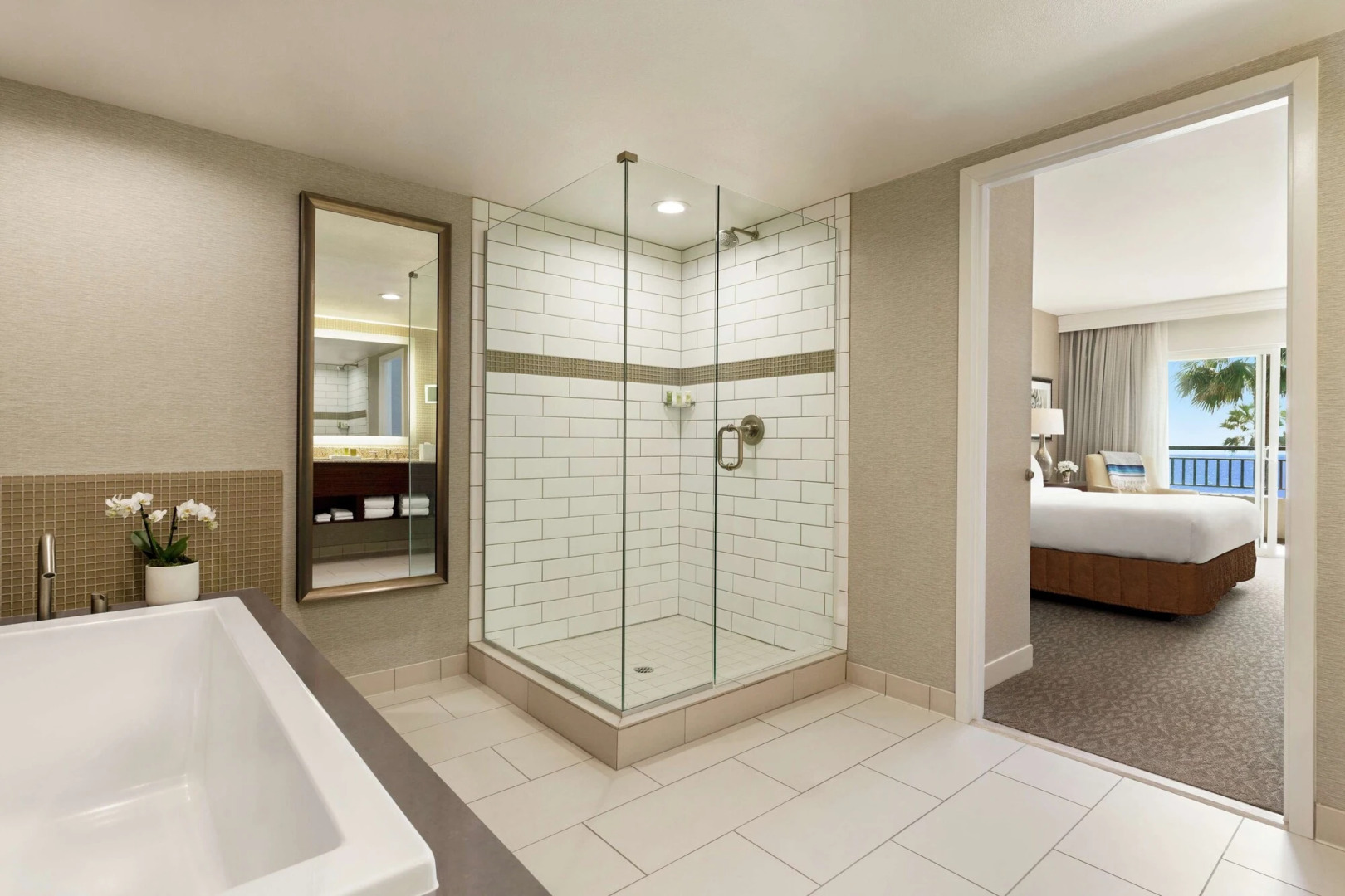 Cape Rey Carlsbad Beach, a Hilton Resort & Spa