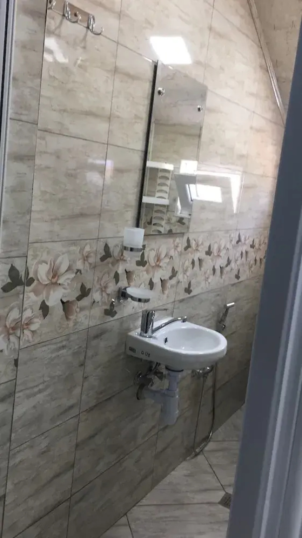 Отель Hasanovs Villa