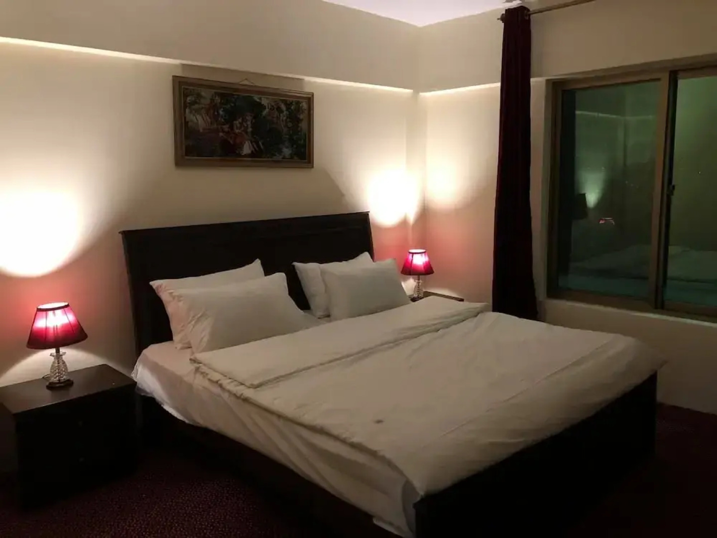 Hotel Hunza White House