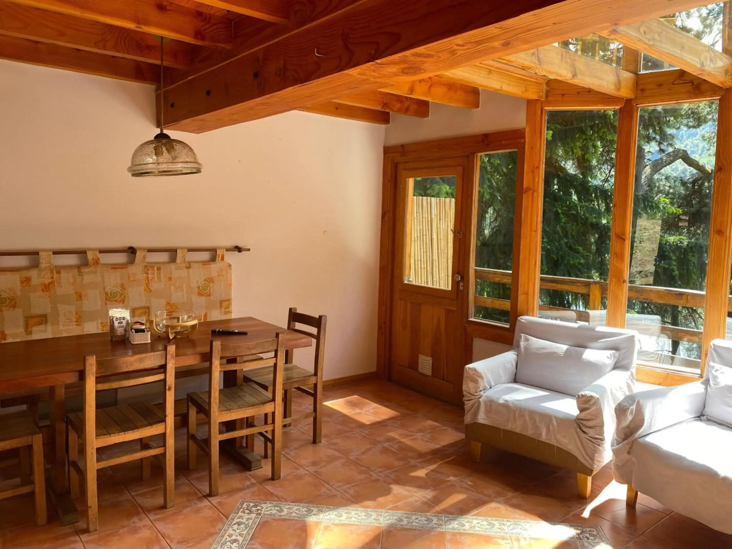 BOG Le Pommier - Cabañas con vista al Lago y piscina climatizada