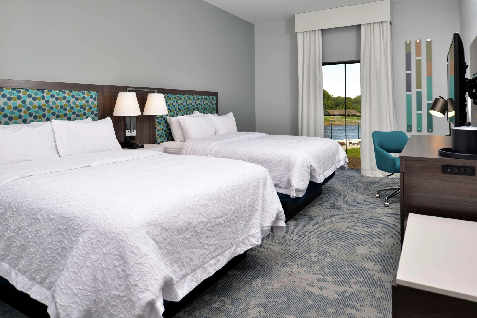 Hampton Inn Cedar Falls Downtown